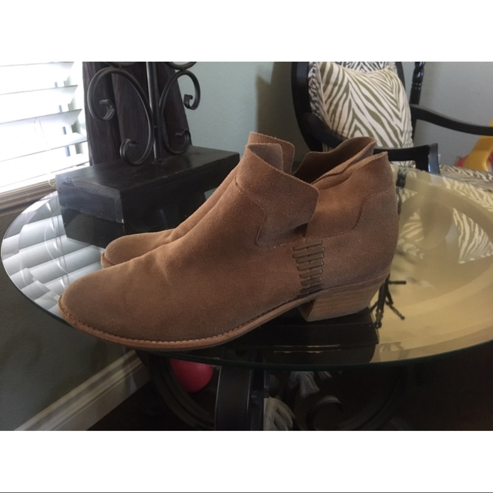 Dolce Vita booties
